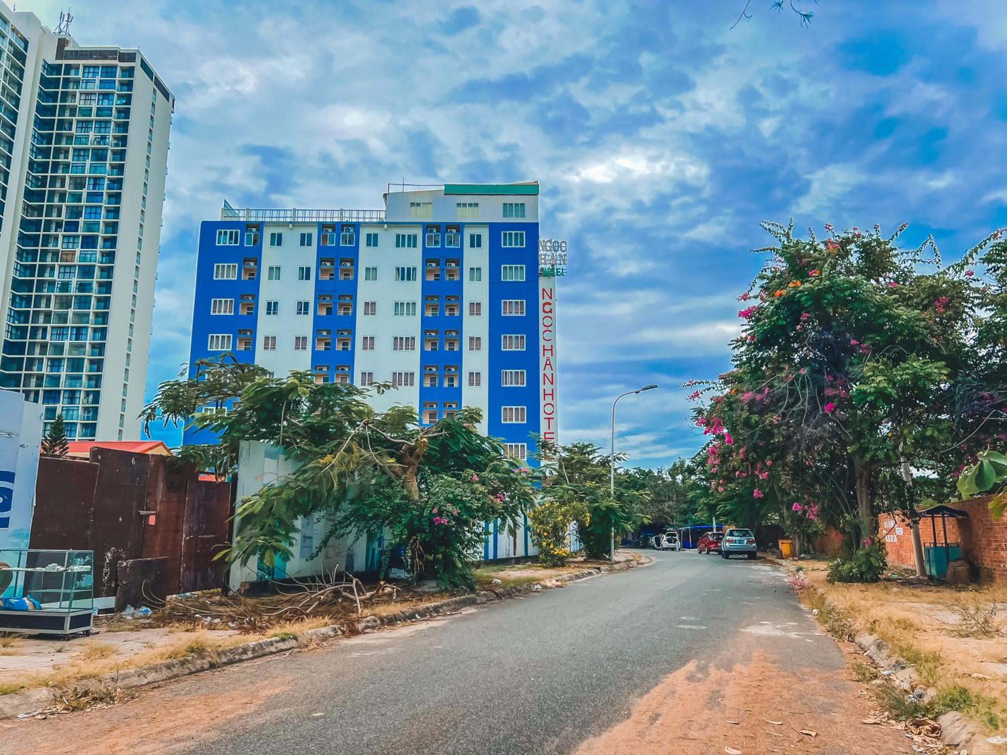 Ngoc Han Hotel By The Moment Вунгтау Экстерьер фото